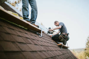 Local Roofers in Lake Lynn, PA